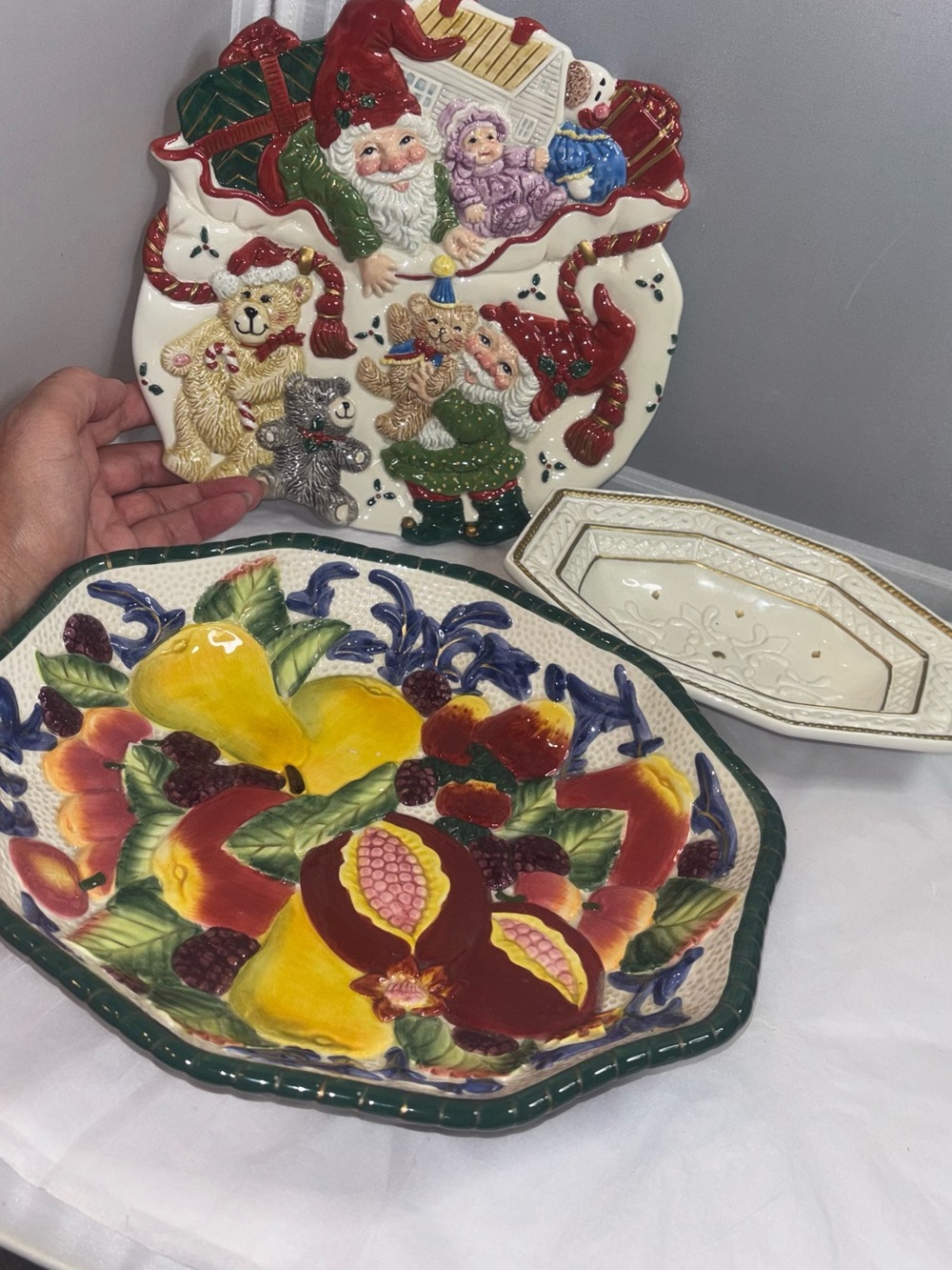 Three festive Fitz and Floyd holiday dishes
VGC